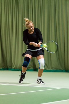 Bild 102 - TC an der Schirnau - THC Neum�nster : Ergebnis: 4:2